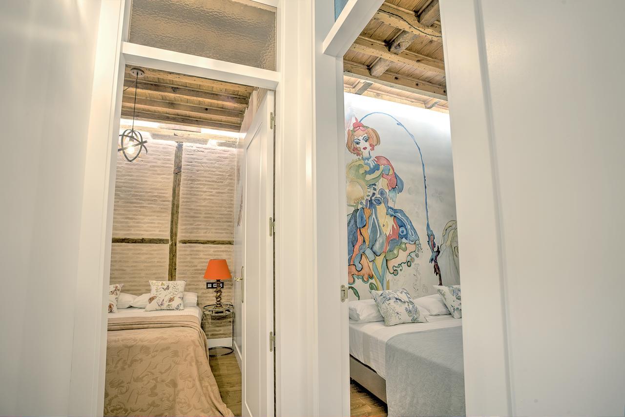 Casa Meninas Y Anillo Deluxe Meninascollection Apartment